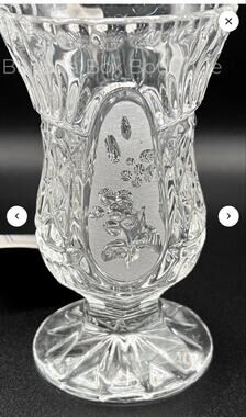Set of 2 Zajecar cut crystal bud vases from Collectors Crystal Galleries line 5”